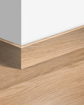 Quick-Step Parketplint QSPSKR00915 Witgeverniste Eik - 14 x 77 x 2400 mm - productfoto