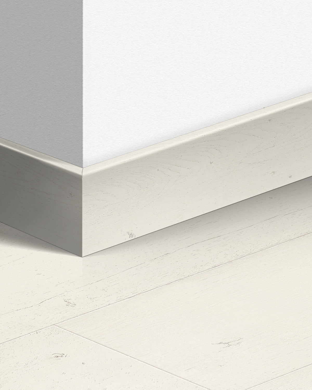 Quick-Step Parketplint QSPSKR04753 Witgeverfde Eik - 14 x 77 x 2400 mm - productfoto