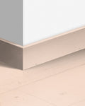 Quick-Step Parketplint QSPSKR04754 Rozegeverfde Eik - 14 x 77 x 2400 mm - productfoto