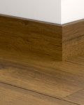 Quick-Step Parketplint QSPSKR05793 Cacaobruine Eik - 14 x 77 x 2400 mm - productfoto