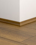 Quick-Step Kwadrant Plint QSSCOT05793 Cacaobruine Eik - 17 x 17 x 2400 mm - productfoto