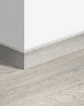 Quick-Step Plint QSSK01653 Herwonnen Witte Patina Eik - 12 x 58 x 2400 mm - productfoto
