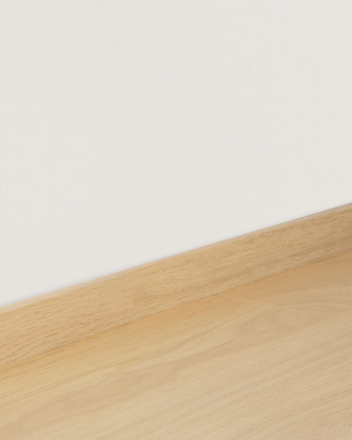 Quick-Step Plint QSSK03361 Zanderige Greige Eik - 12 x 58 x 2400 mm - productfoto