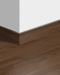 Quick-Step Plint QSSK04761 Chique Notelaar - 12 x 58 x 2400 mm - productfoto