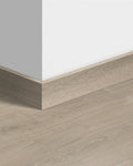 Quick-Step Plint QSSK04764 Geborstelde Beige Eik - 12 x 58 x 2400 mm - productfoto