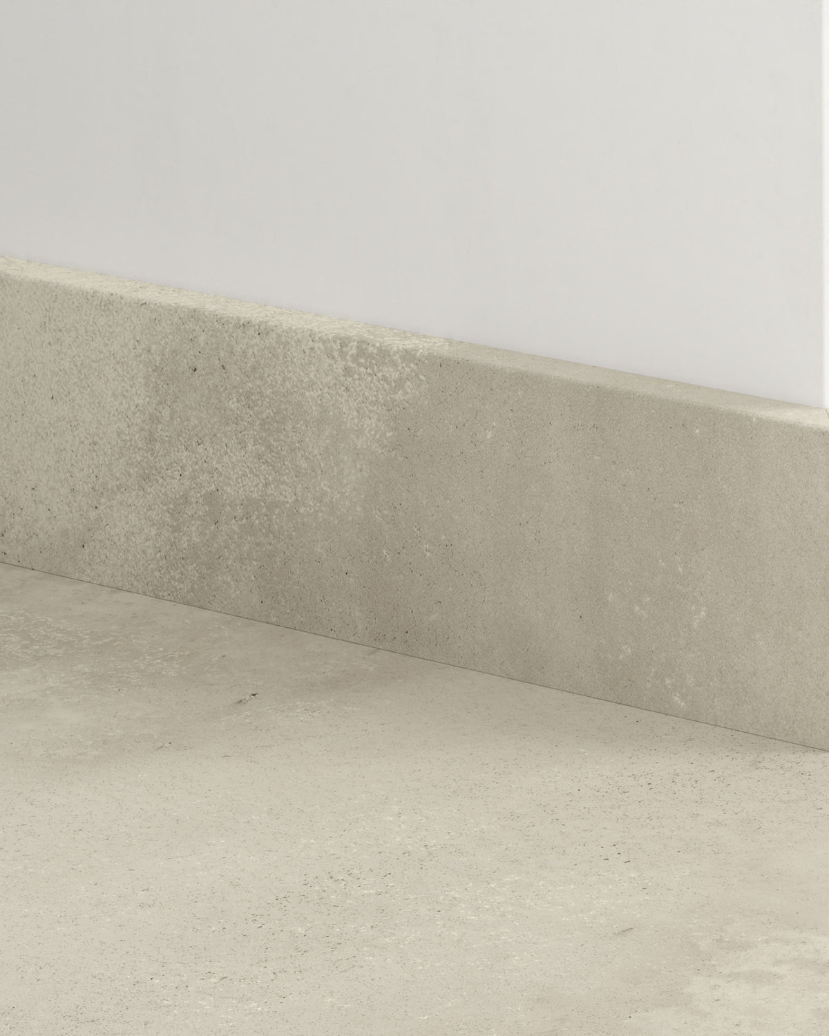 Quick-Step Plint QSSK05491 Gevlekt Beton - 12 x 58 x 2400 mm - productfoto