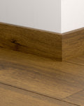 Quick-Step Plint QSSK05793 Cacaobruine Eik - 12 x 58 x 2400 mm - productfoto