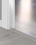 Quick-Step Incizo Profiel QSVINCP40201 Katoen Koudgrijze Eik - 8 x 45 x 2000 mm - productfoto