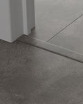 Quick-Step Incizo Profiel QSVINCP40326 Zacht Grafiet - 8 x 45 x 2000 mm - productfoto