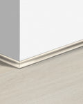 Quick-Step Kwadrant Plint QSVSCOT40079 Zeebries Lichte Eik - 17 x 17 x 2400 mm - productfoto