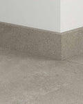 Quick-Step Plint QSVSKDB20309 Cement Warm Grijs - 13 x 60 x 1870 mm - productfoto