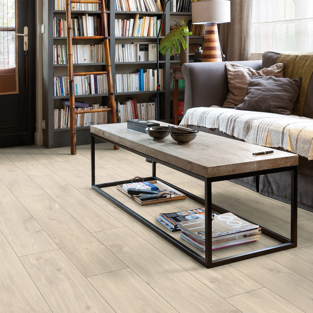 Quick-Step Classic CLM1655 Havana Naturelle Eik - Laminaat Stroken - sfeerbeeld