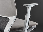 Sedus se:motion net ergonomische bureaustoel wit-lichtgrijs, detailfoto 1