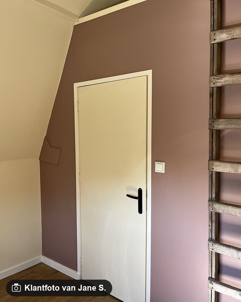 Klantfoto van Jane S. bij Tester Farrow & Ball Sulking Room Pink (295)