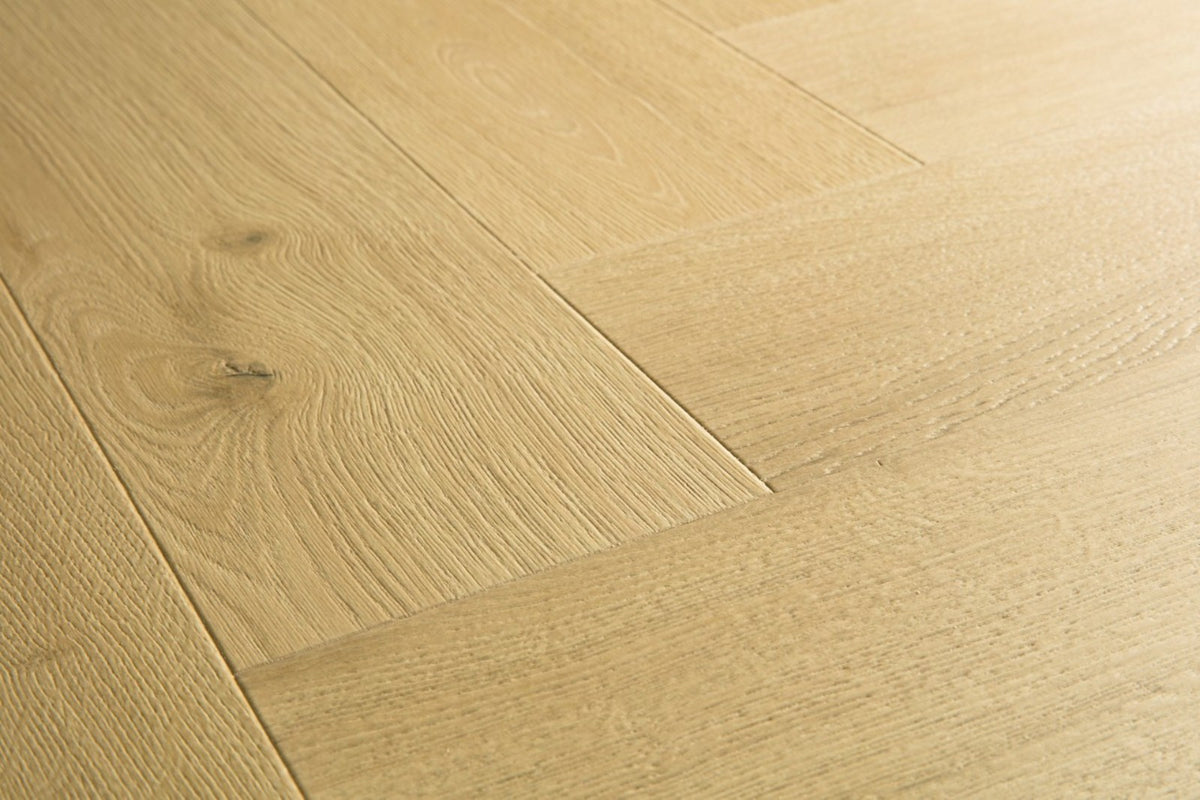 Quick-Step Impressive Design IMD8243 Nootmuskaat Eik - Laminaat Visgraat