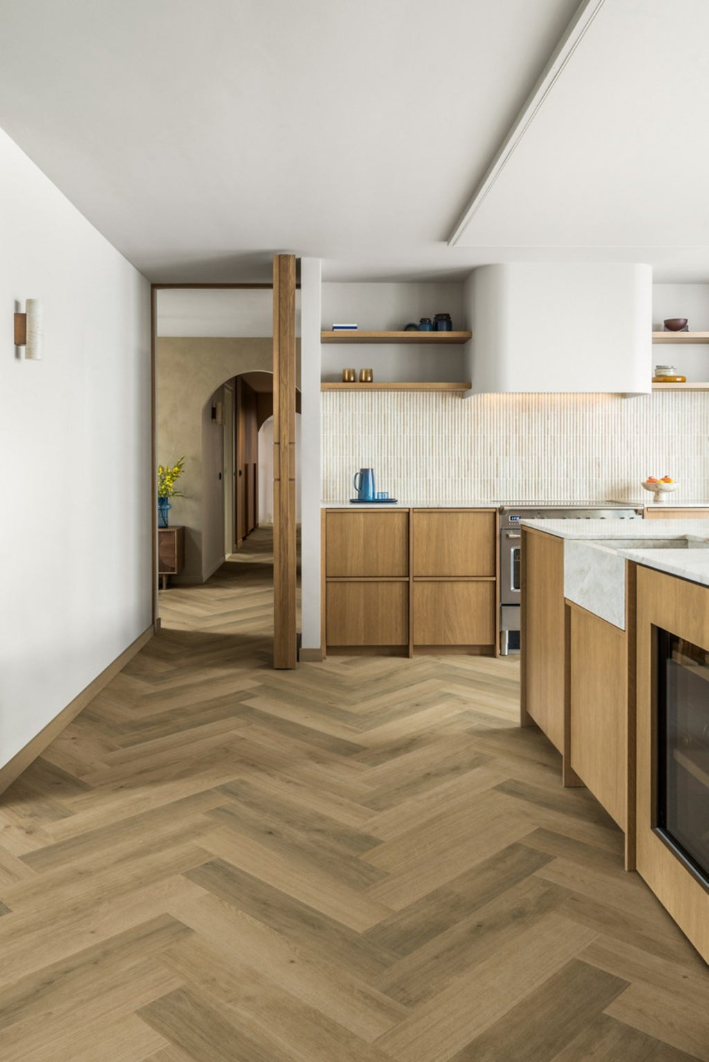 Staal Quick-Step Impressive Design IMD8245 Gebrande Eik - Laminaat Visgraat