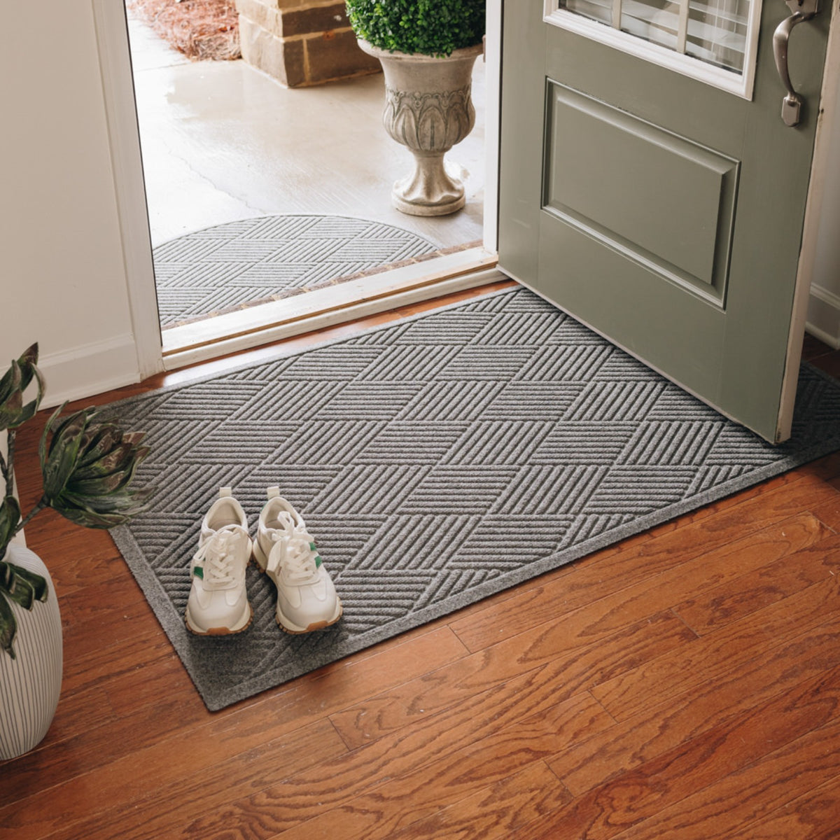 WaterHog® Diamond Grijs – Droog- en schoonloopmat