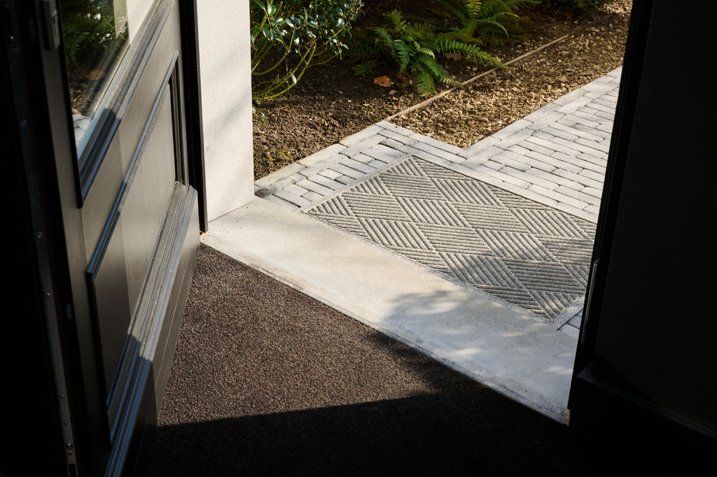 WaterHog® Diamond Grijs – Droog- en schoonloopmat