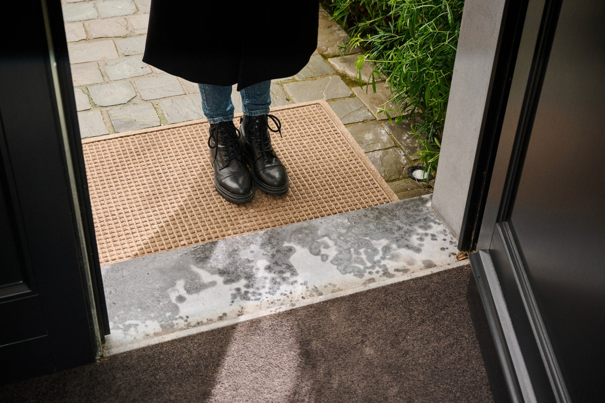 WaterHog® Square Kameel – Droog- en schoonloopmat
